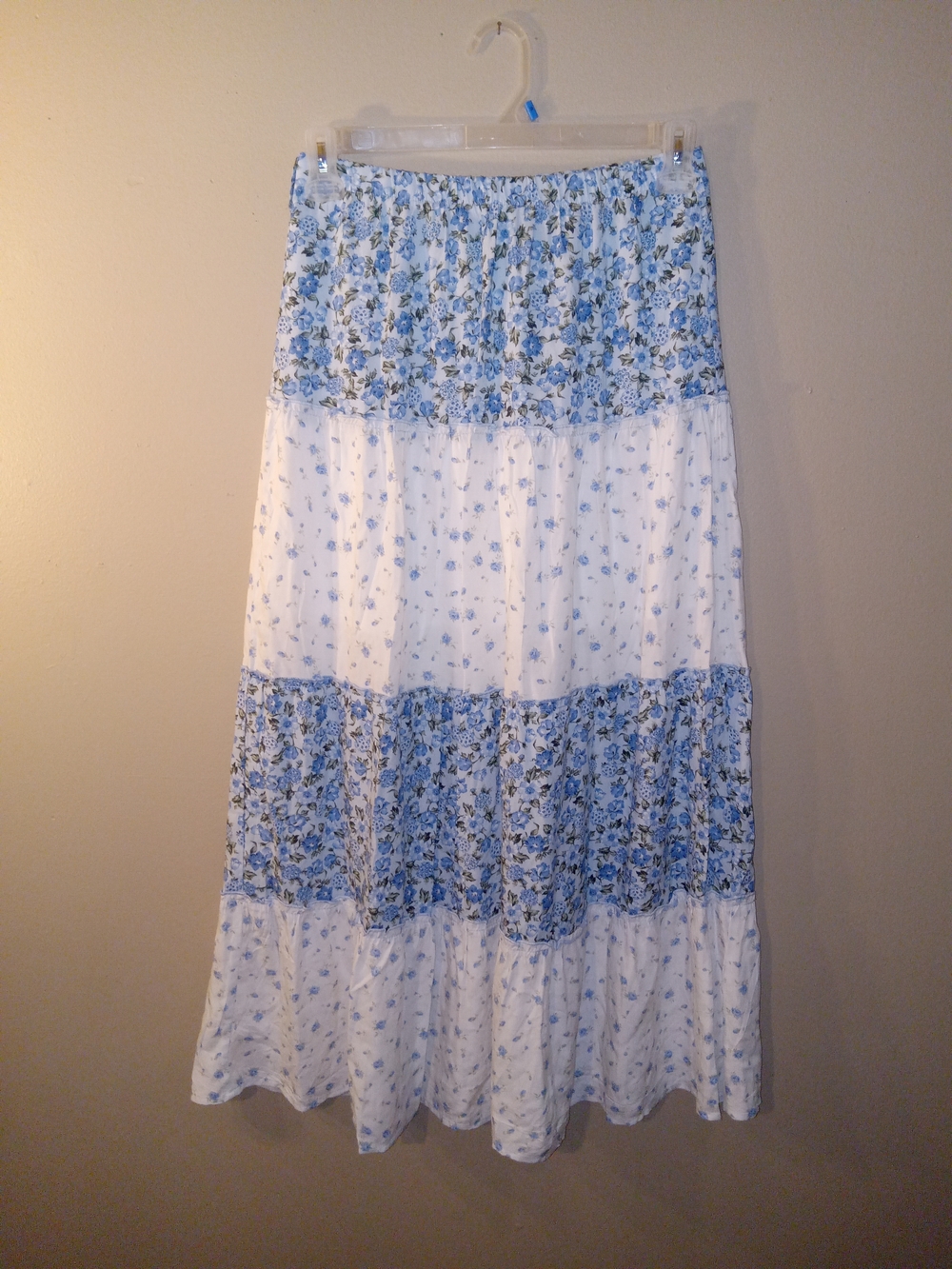 Women's Blue & White Floral Tiered Maxi Skirt